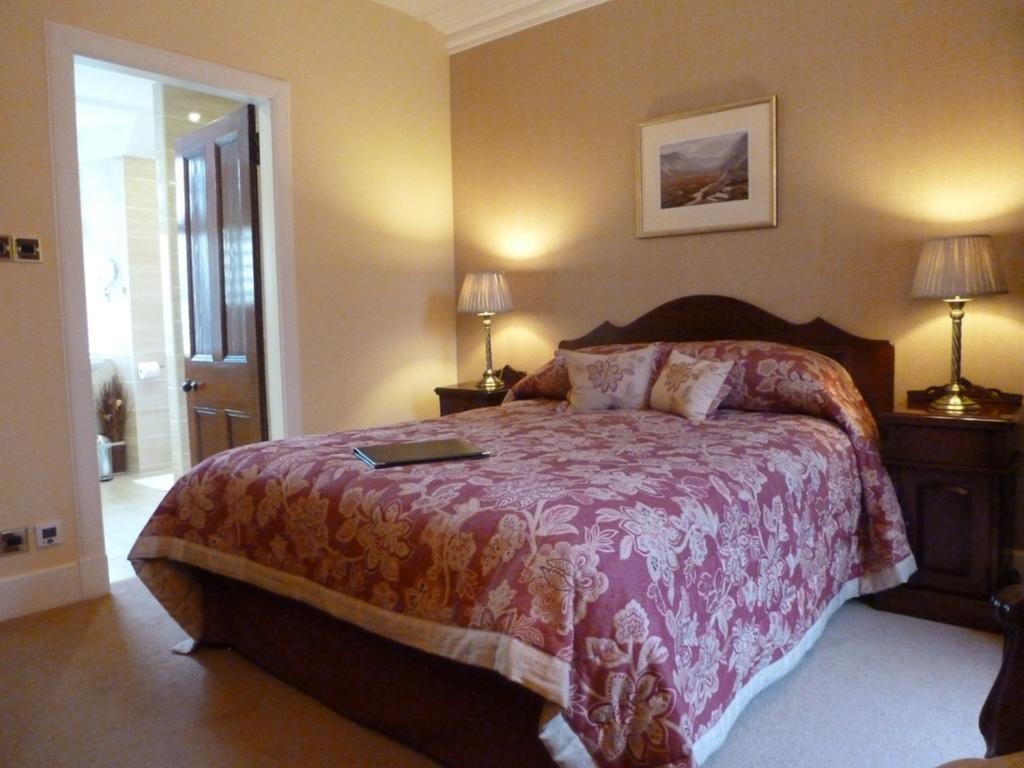 Tigh Na Sgiath Country House Hotel Grantown-on-Spey Exteriör bild