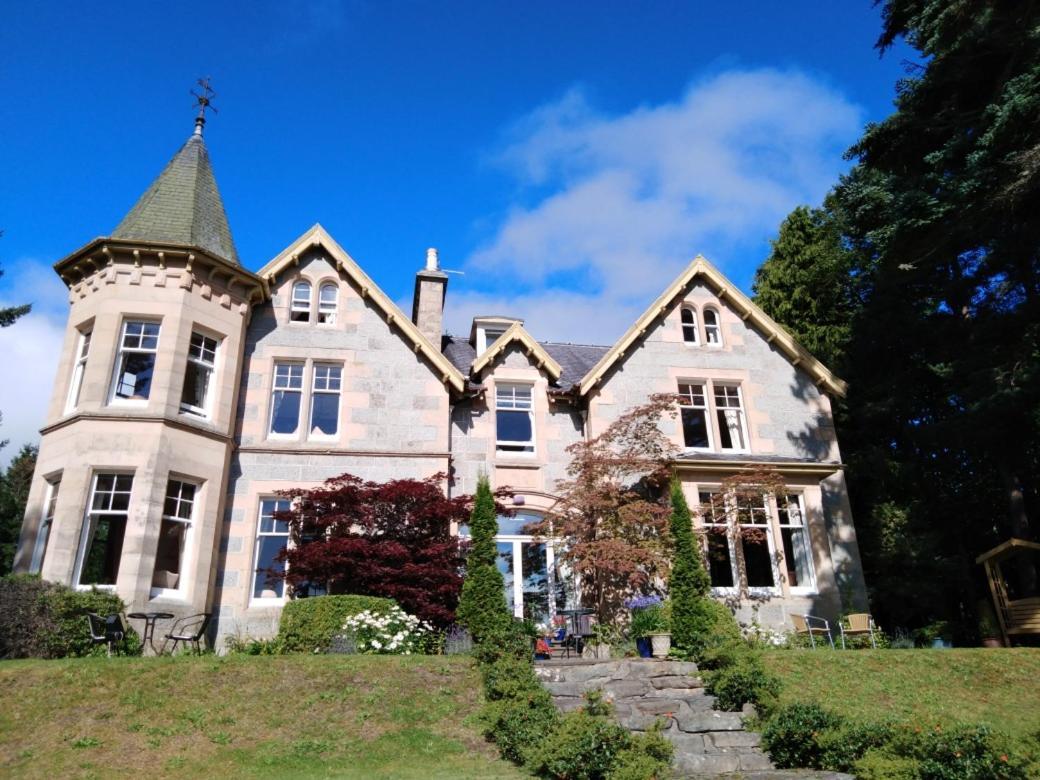 Tigh Na Sgiath Country House Hotel Grantown-on-Spey Exteriör bild