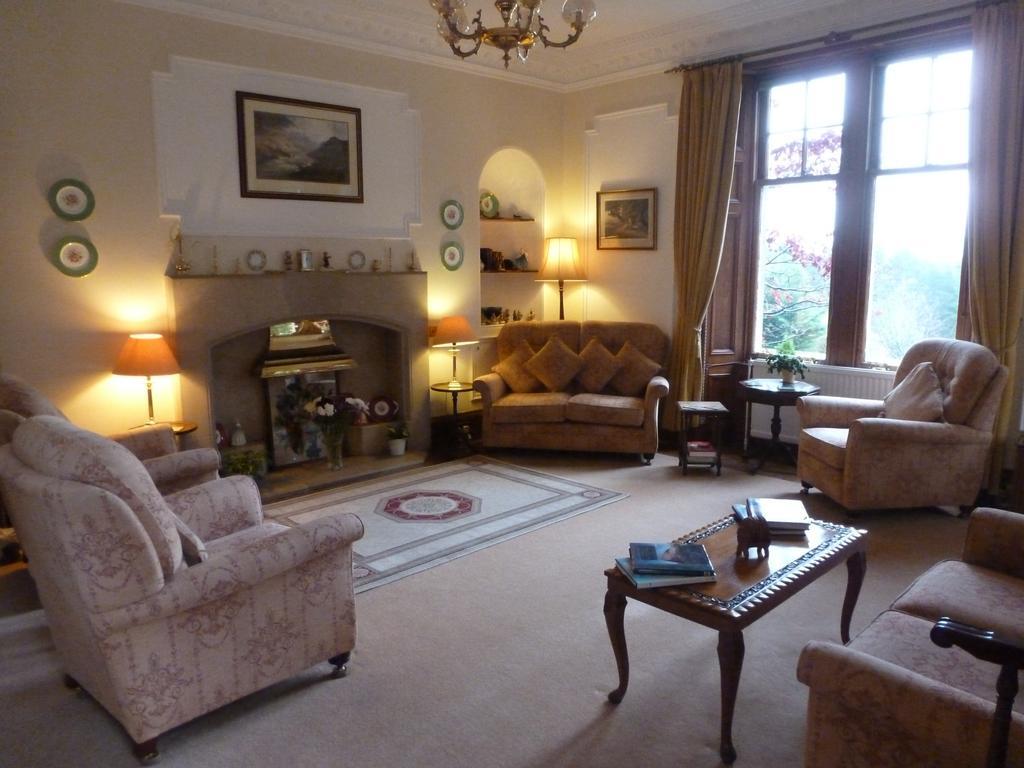 Tigh Na Sgiath Country House Hotel Grantown-on-Spey Exteriör bild